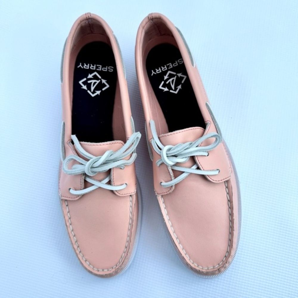 NEW 8.5 Sperry Leather A/O 2-Eye Seacycled